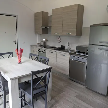 Cav Casa Del Vecchio Faggio - 4 Stelle - Maggiore * Nebbiuno